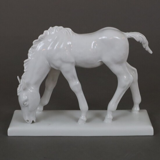 Figurine animale "Poulain au pâturage" - Meissen, dessin : Willi Münch-Khe 1931, porcelaine blanche, sur...