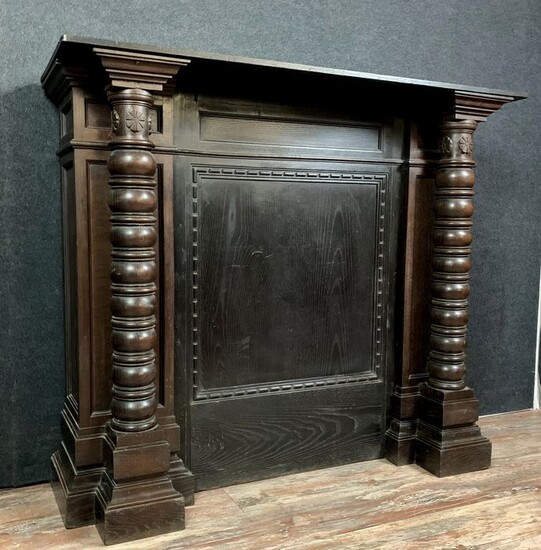 Fireplace cover - Renaissance style - Oak - Second half 19th century