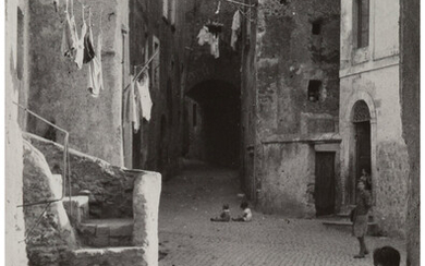 Fritz Henle (1909-1993), Italian Village (Tivoli, near Rome) (circa 1930s)