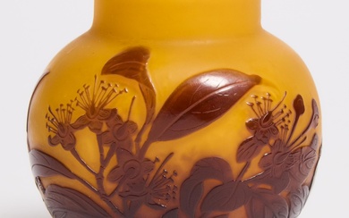 Gallé Cameo Glass Small Vase, early 20th century