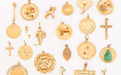 Group of 10kt and 14kt Gold Charms