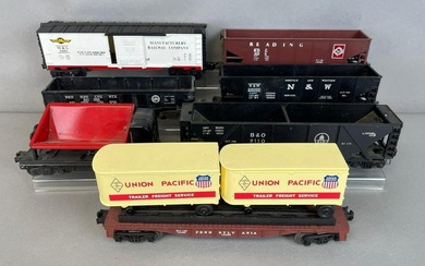 Group of 7 Lionel O Scale Freight Cars