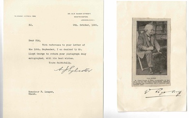 HISTORY - LLOYD GEORGE David (1863 - 1945) - Signed printed photograph