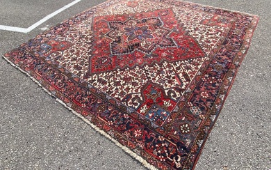 Heriz - Carpet - 312 cm - 294 cm