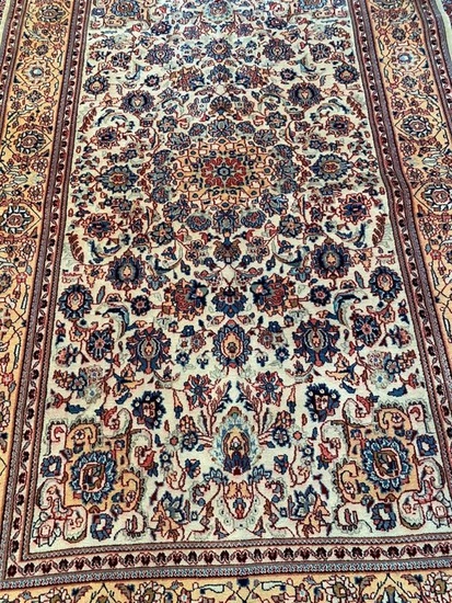 Keshan - Carpet - 215 cm - 116 cm