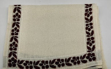 Large napkin for the center of a folk table. Riga Art Factory. Homespun, wool. Middle of the last century Good condition. Excellent work of a folk craftsman.