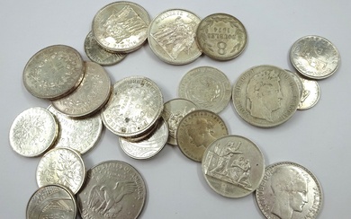Lot de pièces et médailles en argent: 1 x 5 francs Louis-Philippe 1843; 1 x...