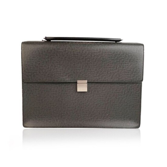 Louis Vuitton - Gray Taiga Leather Mint Porte Documente Bag Briefcase