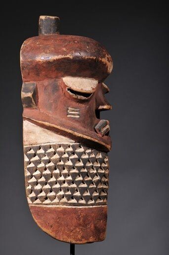 Mask (1) - Wood - Masque "Mbuya Muyombo " - Pende - Congo DRC