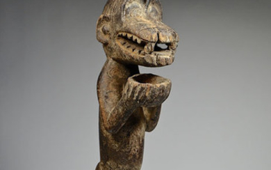 Mbra cult monkey figure - Wood - GBEKRE - Baoulé - Ivory Coast