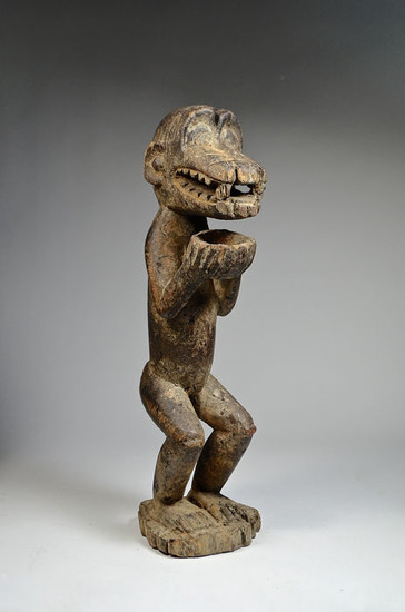 Mbra cult monkey figure - Wood - GBEKRE - Baoulé - Ivory Coast
