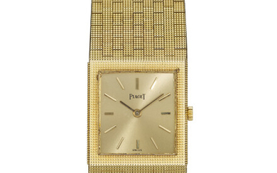 PIAGET, REF. 9131 C4, A VERY FINE 18K YELLOW GOLD BRACELET WATCH, BELONGING TO JOHNNY CASH'S TALENT MANAGER, SAUL HOLIFF