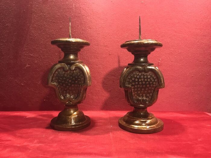 Pair of candle holders (2) - Louis XIV - Silver gilt, Wood - First half 18th century