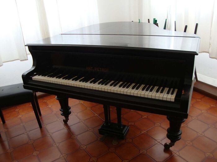 Petrof - Piano (pianoforte) - Czech Republic - 1915