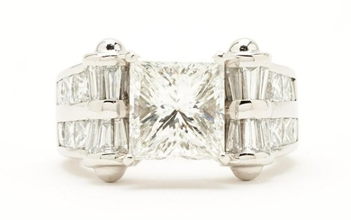 Platinum 4.00 Carat GIA Princess Cut Diamond Ring, 5.68