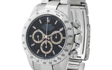 Rolex. Fascinating and Iconic Daytona Chronograph Wristwatch in Steel, Reference 16 520, With Black Cream Subsidiary Dial, Full Set