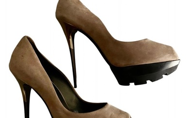 Salvatore Ferragamo - Heeled shoes - Size: Shoes / EU 39