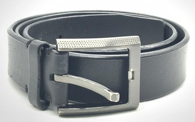 TUMI Black Leather Fashion Belt