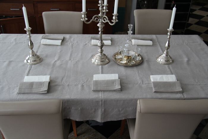 Tablecloth 140 x 230 cm (13) - Linen - First half 20th century