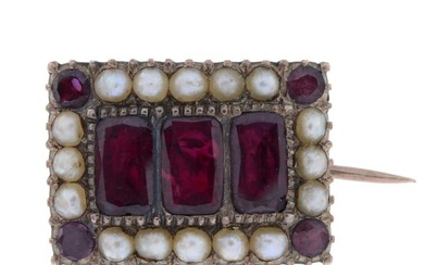 Victorian split pearl & foil-back garnet brooch