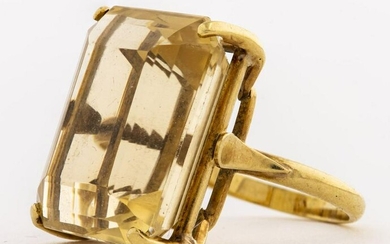 Vintage 18K Yellow Gold Citrine Ring