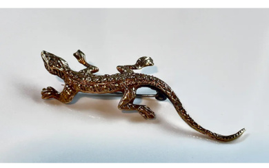 Vintage Brooch Salamander 14K Yellow Gold