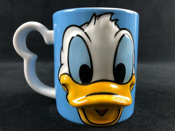 Vintage Donald Duck Coffee Tea Mug Face Monogram Blue