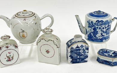 (on 6) GROUP OF CHINESE EXPORT PORCELAINS