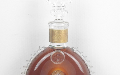 1 bouteille (70cl) de COGNAC Grande Champagne "Louis XIII" REMY MARTIN. Factice. Flacon en cristal...