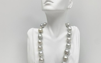 15-17mm South Sea White Drop/Baroque Pearl Necklace