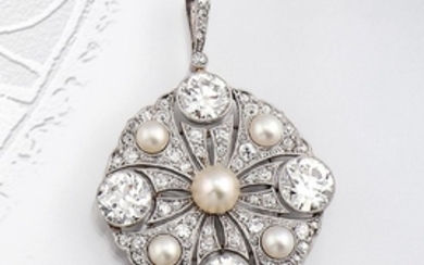 18 kt gold pendant with diamonds and...