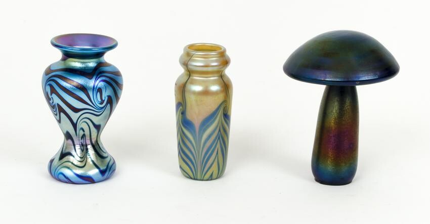 3 Iridescent Art Glass Mushroom Vases Lundberg