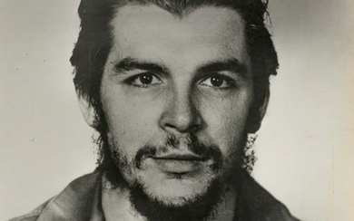 ANONYMOUS PHOTOGRAPHER Studio Portrait of Che Guevara