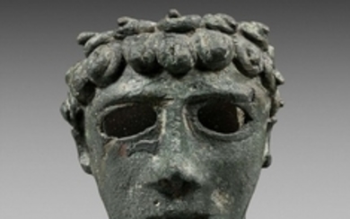 Art celte, époque romaine, Ier siècle av. J.-C. - Ier siècle ap. J.-C. Masque de statuette