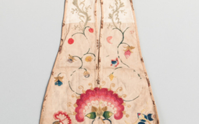 Crewel-embroidered Woman's Pocket