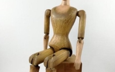 Mannequin wood