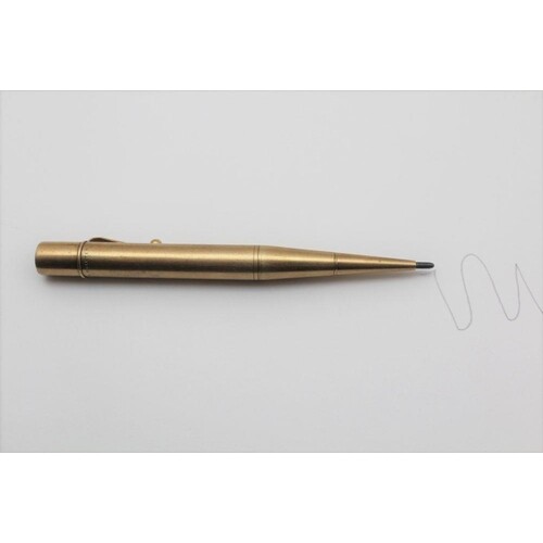 A 9CT GOLD 'BAKER'S POINTER' CASED PROPELLING PENCIL