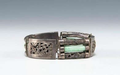 A Chinese jadeite-insert silver bracelet, Republic period