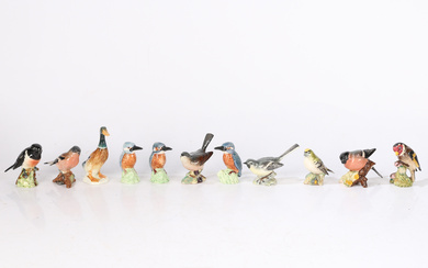 A GROUP OF EIGHT BESWICK POTTERY MODELS OF BIRDS, NO'S 1041, 1042, 991, 2273, 2274, 2108, 2415.
