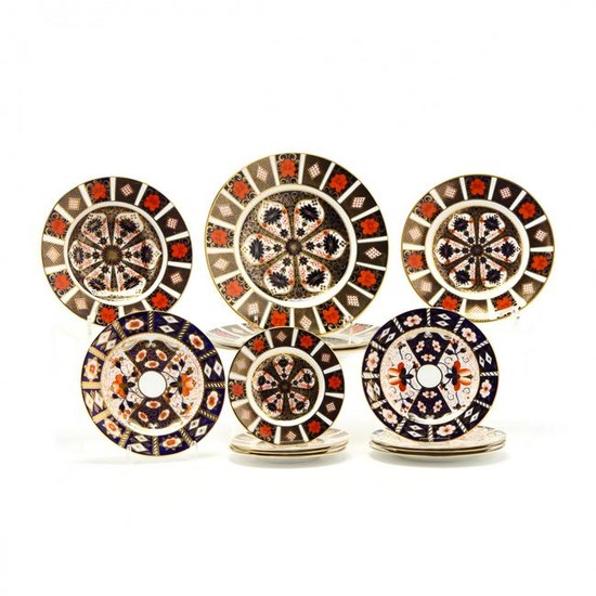 A Group of (14) Royal Crown Derby "Imari" Plates