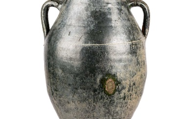 A LARGE CHINESE BLUE/GREEN GLAZED TWIN-HANDLED JAR