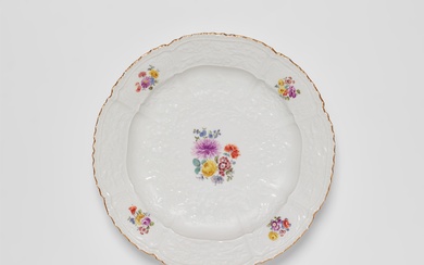 A Meissen porcelain dinner plate from a service for King Frederick II