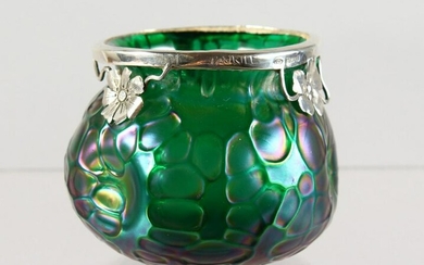 A TIFFANY FAVRILE ART NOUVEAU GLASS BOWL, with silver