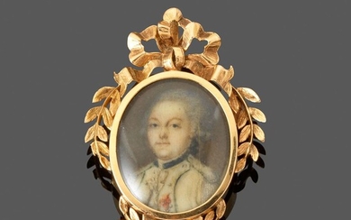 Broche pendentif "Miniature ovale". Fin du XVIIIe siècle. Charmant médaillon orné d'un portrait d'homme peint...