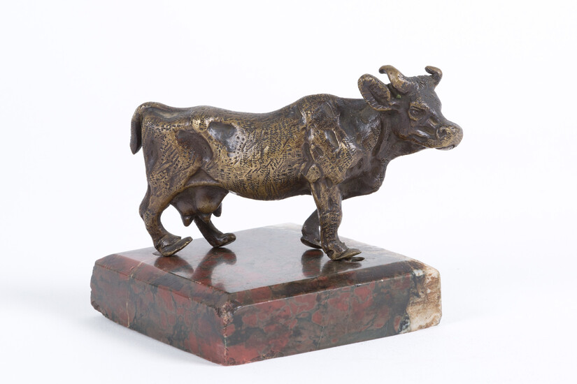 Bronze sculpture, 'COW'. Early 20th century