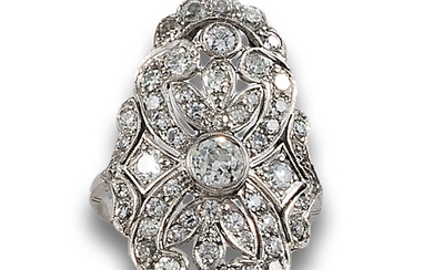 COCKTAIL RING, OLD STYLE, WITH DIAMONDS, IN PLATINUM