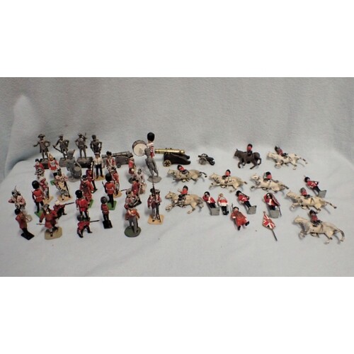 COLLECTION OF MILITARY LEAD FIGURES