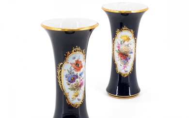 COUPLE PORCELAIN TRUMPET VASE WITH COBALTBLUE GROUND AND FLORAL RESERVE