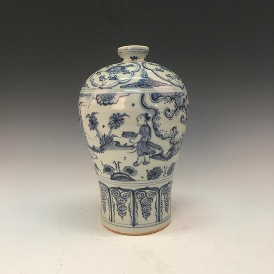 Chinese Blue-White Meiping Vase