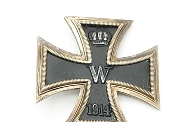 Croix de fer impériale allemande de 1re classe de la Première Guerre mondiale dans sa...